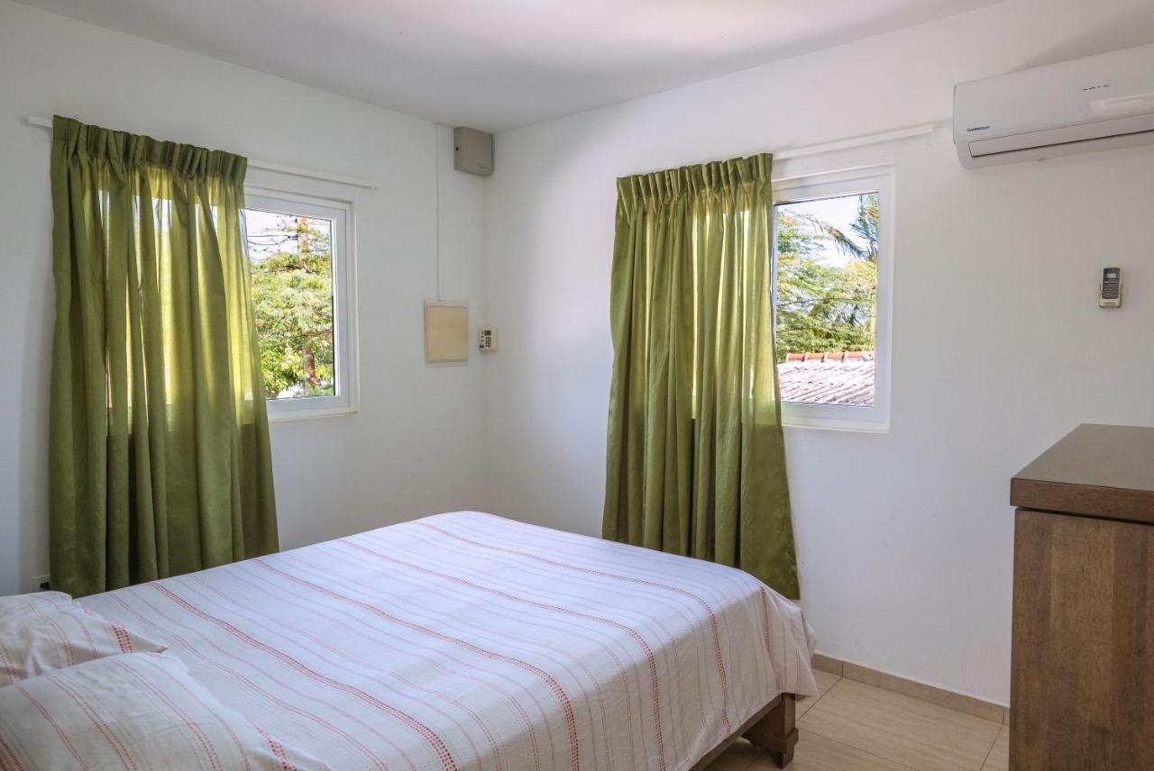 Whitehouse Lagun Apartments Exterior foto